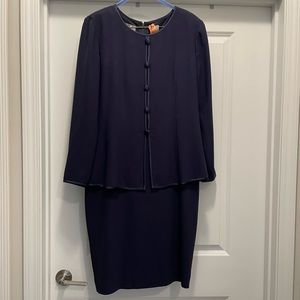 Liz Claiborne Navy Blue Long Sleeve fully Lined Dress w/ invisible zipper, Sz 12
